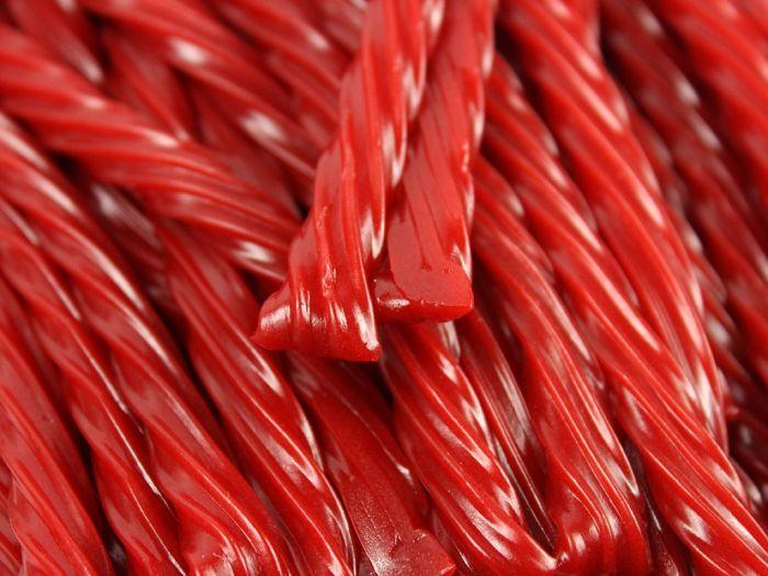 Twizzlers Fraise 198g – Image 2